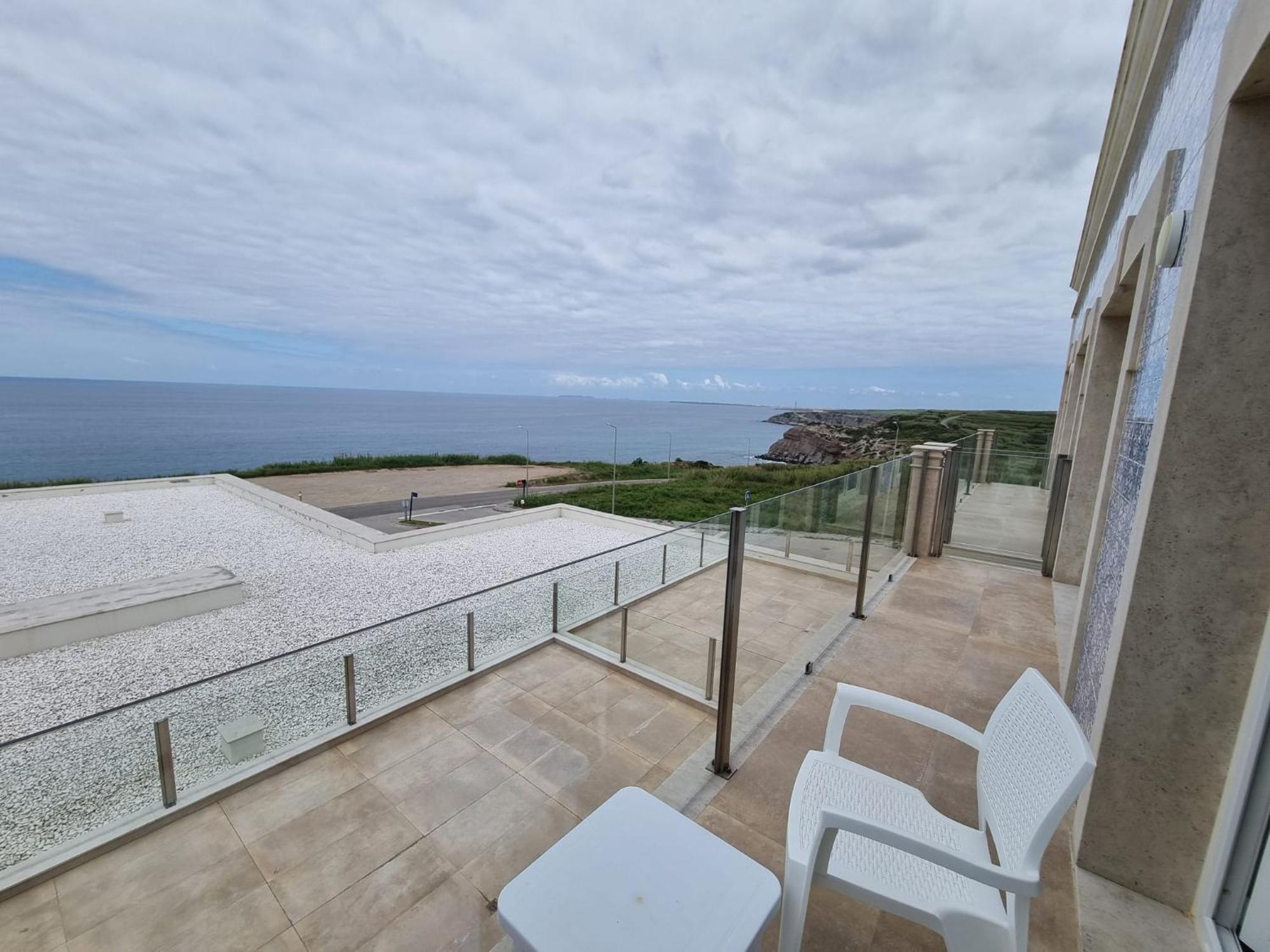 Ocean View Apartments Лориньян Экстерьер фото